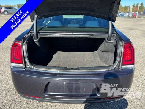Used 2018 Chrysler 300 S w/ S Model Appearance Package image 26