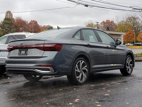 New 2026 Volkswagen Jetta SEL FWD image 3