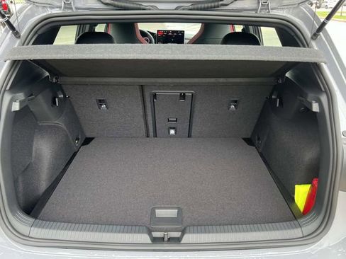 New 2026 Volkswagen GTI SE FWD image 30