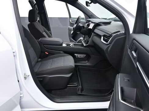 Certified 2026 GMC Acadia Elevation w/ LPO, Floor Liner Package AWD/4WD image 20