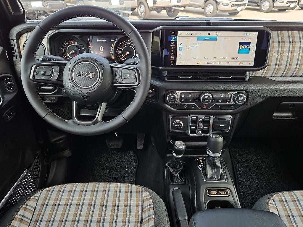 New 2026 Jeep Gladiator Sport AWD/4WD image 19