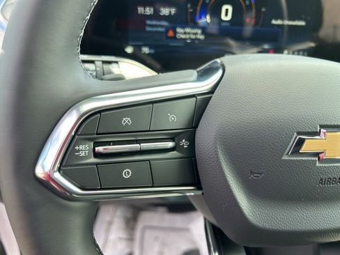 New 2026 Chevrolet Equinox LT image 17