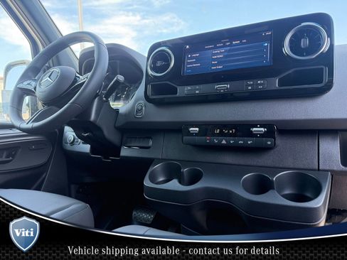 Used 2026 Mercedes-Benz Sprinter 2500 image 2