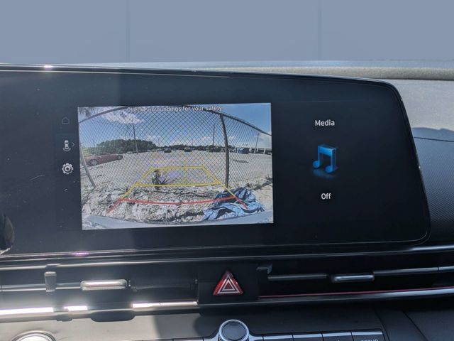 Used 2024 Hyundai Elantra SEL FWD image 20