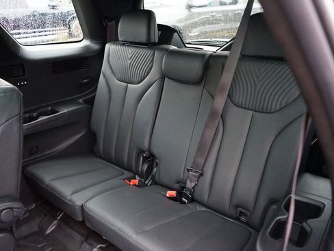 Used 2023 Hyundai Palisade Calligraphy image 19