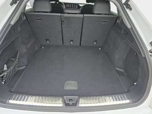 Used 2025 Audi Q5 Premium w/ Convenience Package AWD/4WD image 14