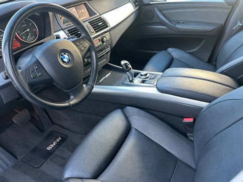 Used 2009 BMW X5 xDrive35d image 11