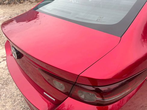 Used 2020 MAZDA MAZDA3 Sedan w/ Preferred Package image 25