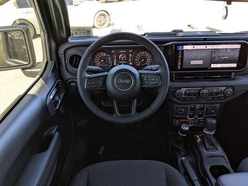 New 2026 Jeep Gladiator Rubicon w/ Safety Group image 16