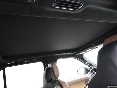 New 2026 Lincoln Navigator Black Label AWD/4WD image 17