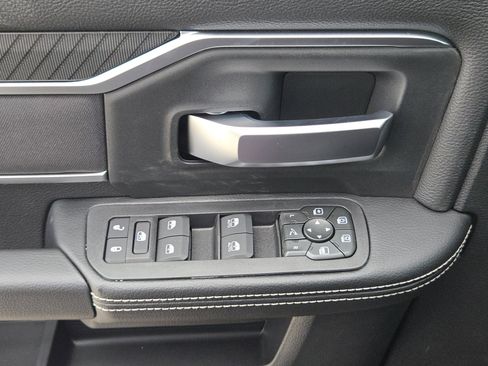 New 2026 RAM 2500 Lone Star AWD/4WD image 19
