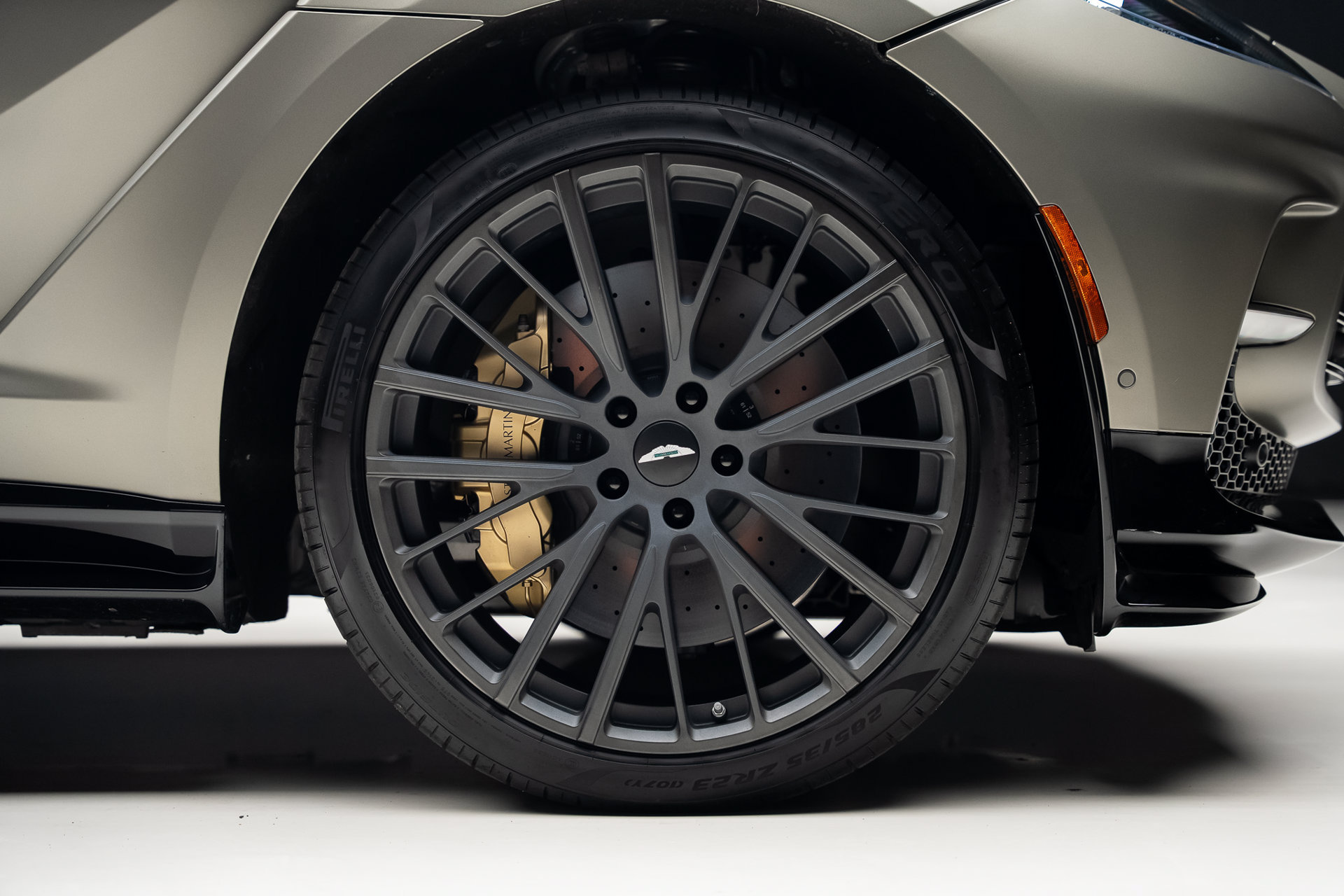Used 2023 Aston Martin DBX 707 AWD/4WD image 39