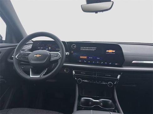 New 2026 Chevrolet Traverse LT w/ Driver Confidence Package image 14