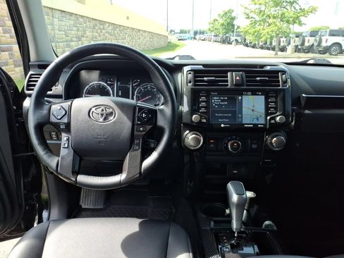 Used 2023 Toyota 4Runner TRD Off-Road Premium w/ Off Road Premium Plus Package AWD/4WD image 33