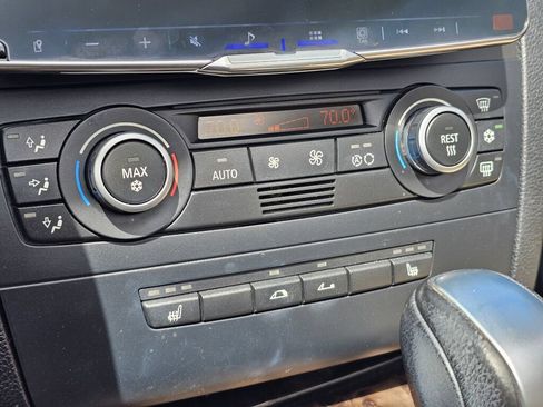 Used 2008 BMW 135i Convertible RWD image 25
