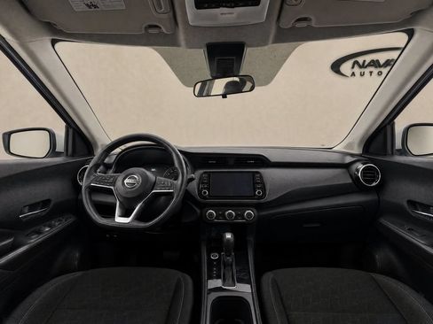 Used 2023 Nissan Kicks SV FWD image 11