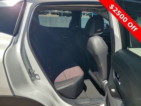 New 2025 Nissan Kicks SR w/ SR Premium Package FWD image 15