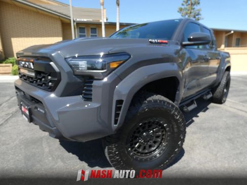 Used 2026 Toyota Tacoma TRD Sport RWD image 18