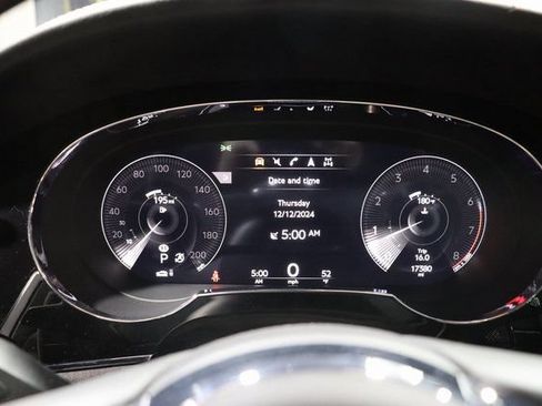 Used 2021 Bentley Bentayga Speed AWD/4WD image 64