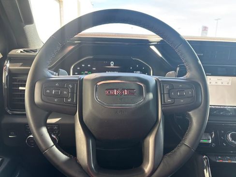 Used 2024 GMC Sierra 1500 AT4 w/ Technology Package image 20