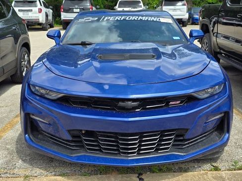 Used 2023 Chevrolet Camaro SS RWD image 2