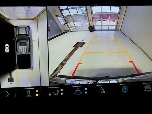 Certified 2023 GMC Sierra 1500 Denali image 24