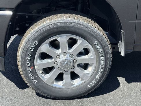 New 2026 RAM 2500 Big Horn AWD/4WD image 10