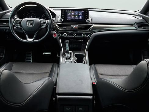 Used 2022 Honda Accord Sport image 16
