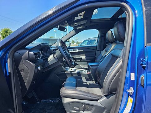 Used 2023 Ford Explorer ST-Line AWD/4WD image 22