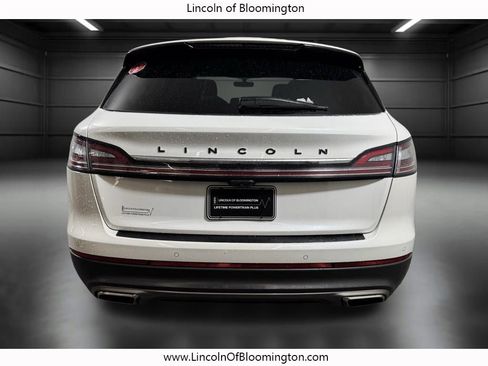 Certified 2021 Lincoln Nautilus Black Label image 6