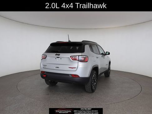 Used 2025 Jeep Compass Trailhawk AWD/4WD image 18
