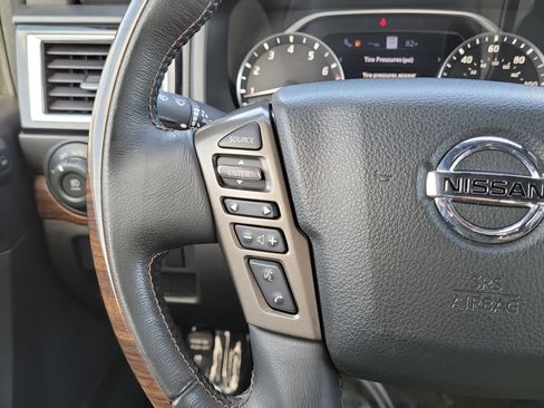 Used 2020 Nissan Titan Platinum Reserve w/ Moonroof Package image 16