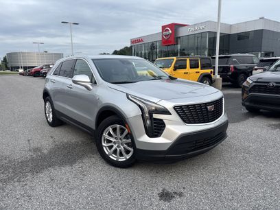 Used 2020 Cadillac XT4 Luxury w/ Cold Weather Package