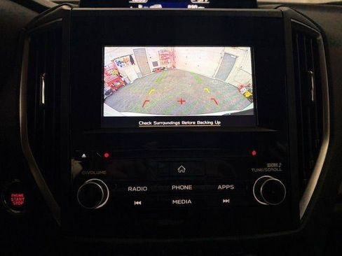 Used 2020 Subaru Forester Premium image 17