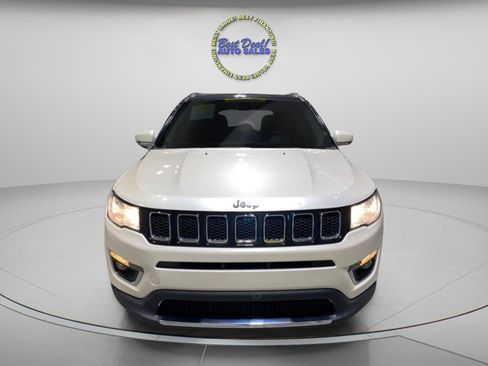 Used 2018 Jeep Compass Limited w/ Navigation Group AWD/4WD image 7