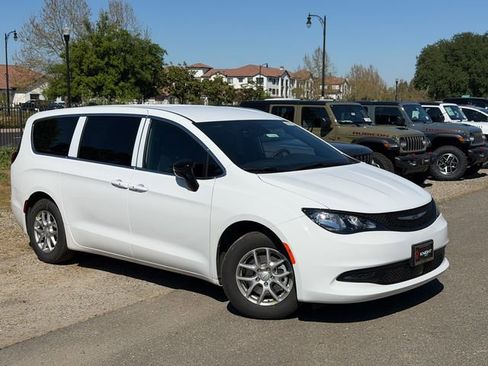 New 2026 Chrysler Voyager LX FWD image 2