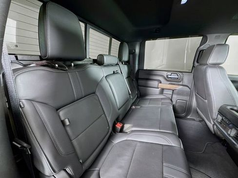 Used 2021 Chevrolet Silverado 2500 High Country AWD/4WD image 28