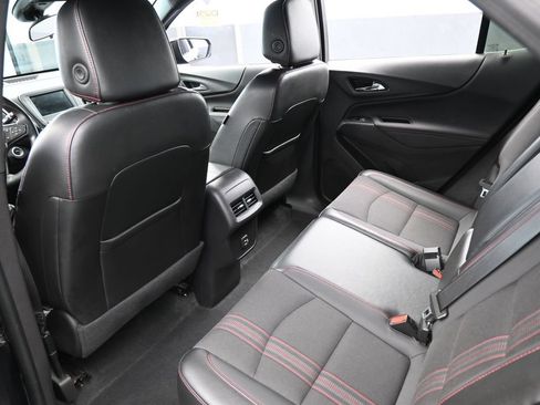 Used 2024 Chevrolet Equinox RS FWD image 34