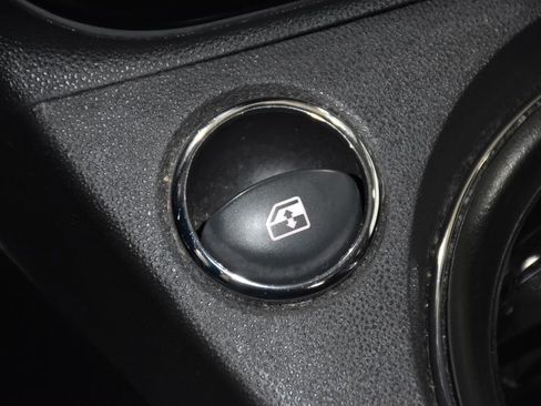 Used 2017 FIAT 500 Pop w/ Sport Appearance Package image 24