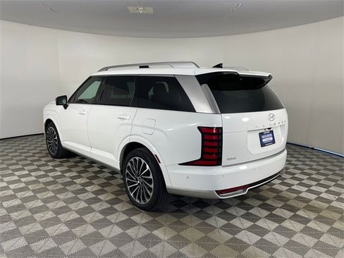 Used 2026 Hyundai Palisade Calligraphy image 7