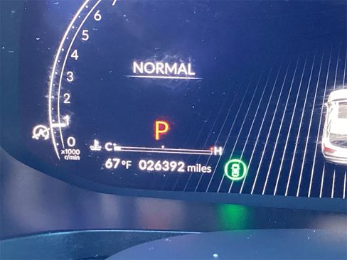 Used 2024 Acura MDX SH-AWD image 12