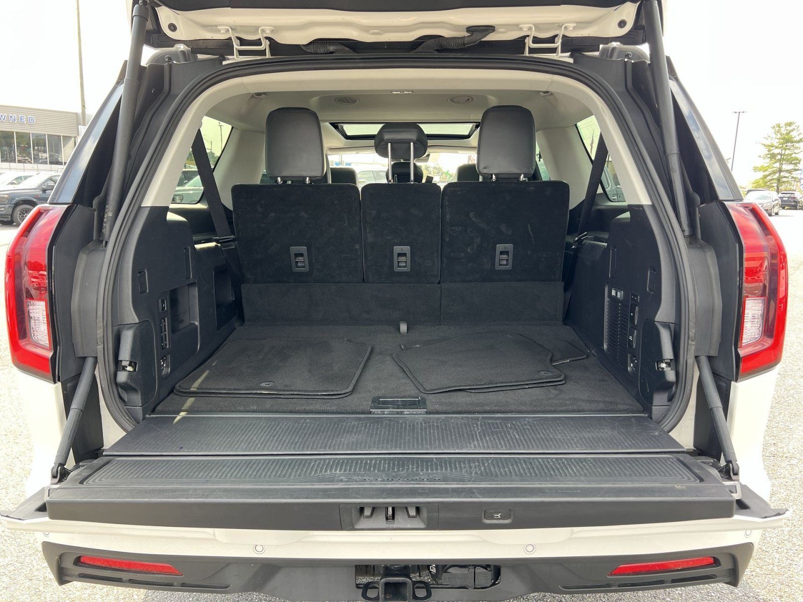 Used 2025 Ford Expedition Max Active AWD/4WD image 27