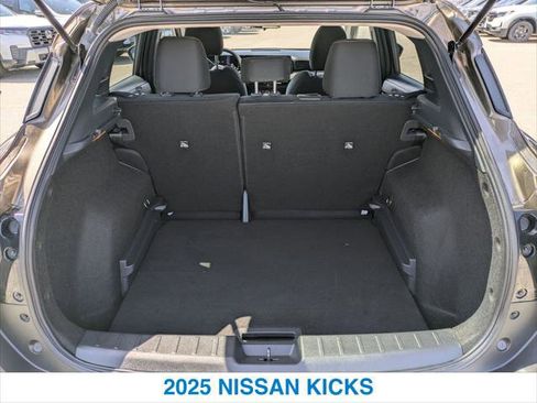 Used 2025 Nissan Kicks SV FWD image 23