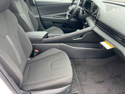 New 2026 Hyundai Elantra SEL Sport Premium FWD image 14