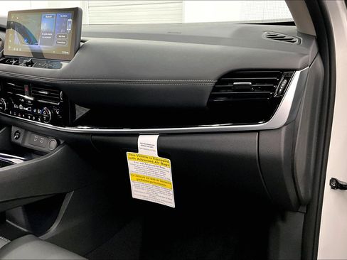 New 2025 Nissan Rogue SL w/ Tech Package image 63