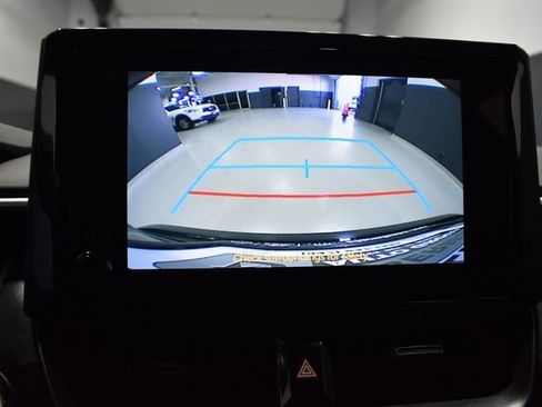 Used 2025 Toyota Corolla LE image 22