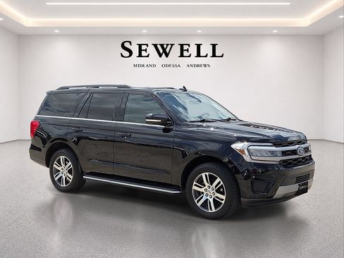 Used 2022 Ford Expedition XLT RWD image 6