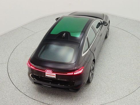 Used 2025 Audi A6 e-tron Premium Plus w/ Premium Plus RWD image 27