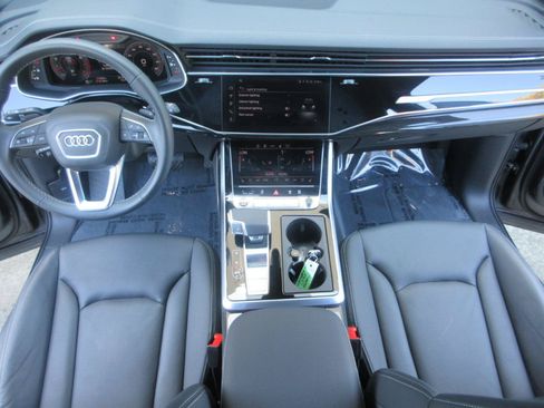 Used 2026 Audi Q7 3.0T Premium Plus w/ Premium Plus Package AWD/4WD image 18