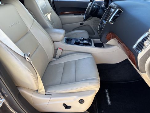 Used 2014 Dodge Durango Citadel w/ Mopar Chrome Appearance Group image 9
